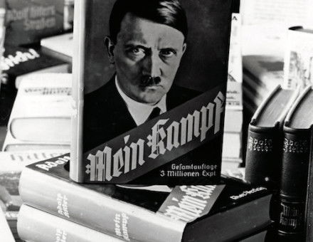 Mein Kampf on sale, c.1938. Fotoarchiv für Zeitgeschichte/akg-images.